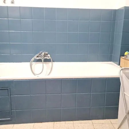 Spacious In With Balcony And Parking Apartment Ostend